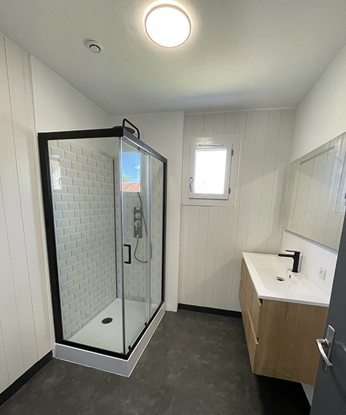RJ R&eacute;novation : r&eacute;novation et cr&eacute;ation salle de bain &agrave; Saint-C&eacute;r&eacute;, Bretenoux (46) & Argentat (19)